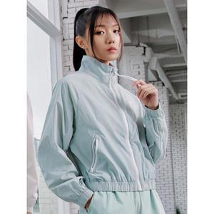 [롯데백화점]밸런스 여성) 초경량 크롭 집업 MBE5JJ2030