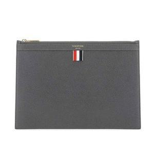 톰브라운 가방 클러치백 RWB 탭 MAC019L 00198 025