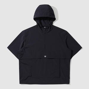 [엄브로] 클라우드 후드형 반팔 아노락 UP221CWT55 BLK