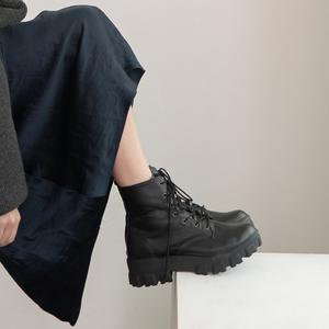 [7홀, 11홀 길이선택] 모니카 레이스업 워커 부츠 5cm