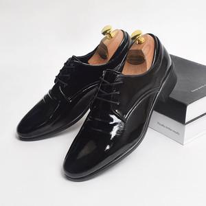 남성 캐주얼 굽 4cm 정장구두 에나멜구두 발볼9.8