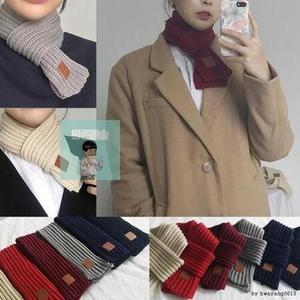 스카프 뜨개질 머플러 쁘띠목도리 남녀공용 커플 선물