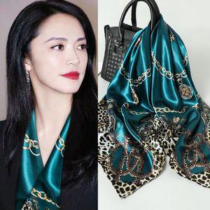 할머니스카프 대형 사각형 목도리 머플러 여성 겨울 패션 액세서리 방도 트윌리 선물