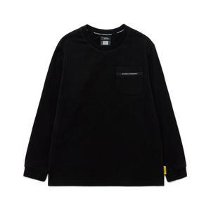 내셔널지오그래픽 키즈 스몰로고 포켓 긴팔티 CARBONBLACK K251UTS010