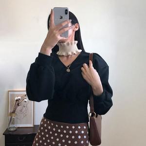 [하프클럽/셀러허브_여성트랜드패션]여성 겨울패션 페이크 레이어드 니트 목폴라