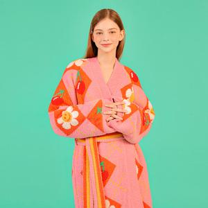 [위글위글] 수면 가운 홈웨어 라운지 로브 - Smile Cherry Argyle 387689