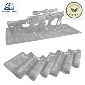 서바이벌 건 부품 다이어그램 및 지침이 포함된 총 청소매트 Glock M9 1911 AR15 AK47용 Armorers 벤치 마