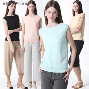 [쉬즈미스(SHESMISS)] 라운드 솔리드 슬리브리스 니트 (택가격: 118000원)