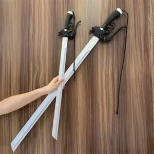 타이탄에 대한 공격 70cm/95cm 칼 총 검 애니메이션 Eren Rivaille Mikasa 코스프레 무기 1:1 안전 PU 고무 카니발 장난감 선물
