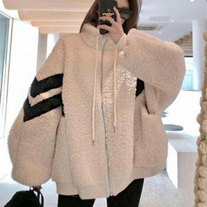 [오노마] ONM 오버핏 방한 예쁜 스타일 여성 양털 후리스 집업 자켓