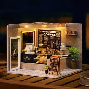 Cutebee DIY 인형의 집 미니어처 키트 가구 및 조명 포함 커피숍 나무 방 빌딩 모델 장난감 성인 생일 선물용