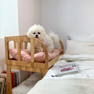 강아지높은침대 고양이쇼파 원목 하이체어 2층침대 명패각인 (쿠션별도)