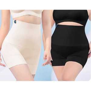 zoke 블랙 화이트 실외 쇼츠 여자 아레나 4부 반바지