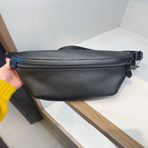 코치 남녀공용 그레이드 레더 벨트백