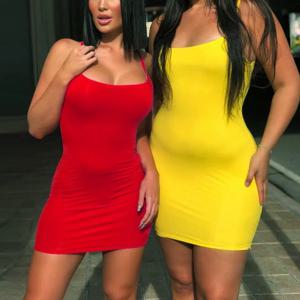 여름 거리 Bodycon 복장 여성을위한 섹시한 짧은 드레스 나이트 클럽 복장 꽉 끼는 랩 엉덩이 무릎 위 민소매 드레스