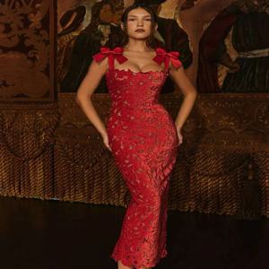 Mozision Bows 레이스 섹시한 맥시 드레스 여성을위한 패션 민소매 Backless Bodycon 신년 생일 클럽 파티 롱 드레스
