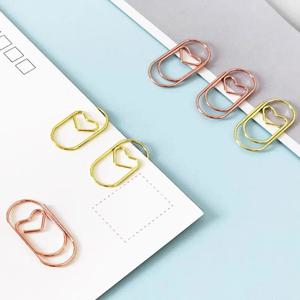 50pcs 사랑 심장 모양 종이 클립 미니 중공 북마크 Kawaii 티켓 사진 클램프 패치 워크 바인더 클립 사무용품