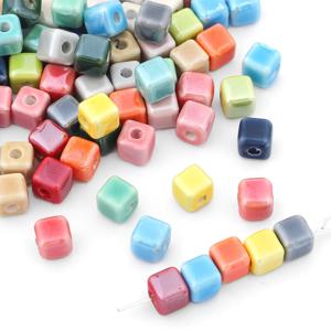 6mm 10pcs 패션 색상 6mmmm 스퀘어 비즈 큐브 세라믹 비즈 DIY 2.0mm 구멍 보석 만들기위한 수제 도자기 구슬