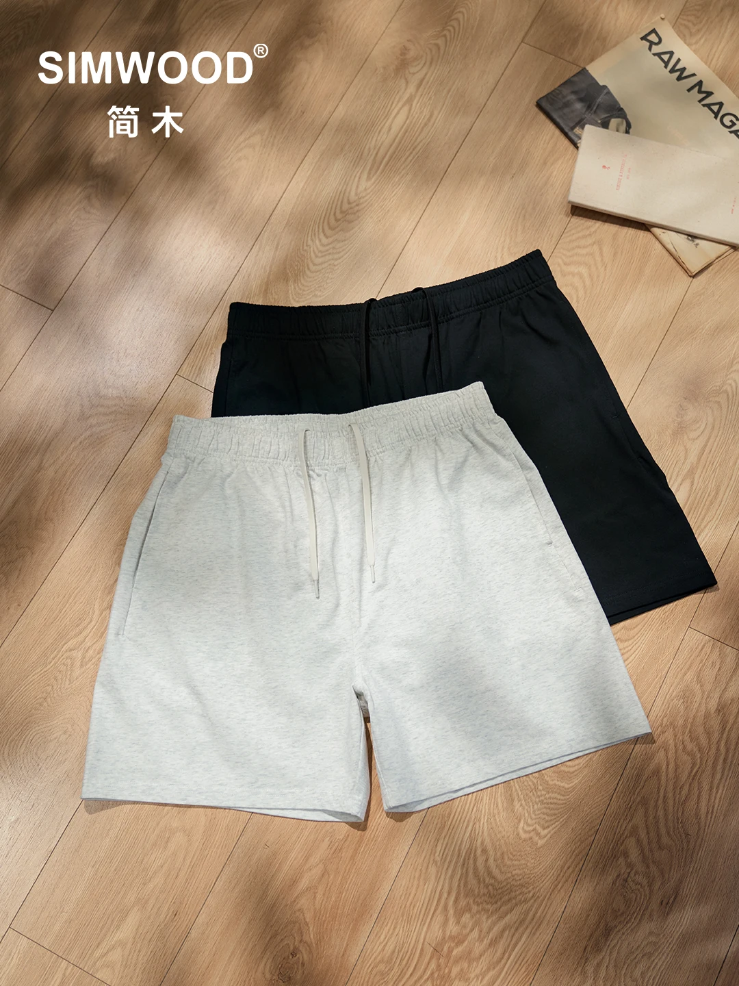 SIMWOOD 2024 여름 뉴 오버 사이즈 240gsm 경량 쿨 느낌 패브릭 Loungewear 반바지 남성 편안한 스웨트 반바지
