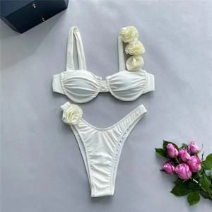 섹시한 3D 꽃 반짝 이는 흰색 푸시 업 비키니 2025 여성 수영복 Underwired 수영복 하이 컷 수영복 주름진 비키니 세트