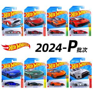 Hot Wheels 메인 라인 시리즈 전세계 기본 자동차 1/64 2024 Wave P 17 Fordgt Gma T50S Tesla Model S 격자 무늬 Toyota C4982 장난감 선물