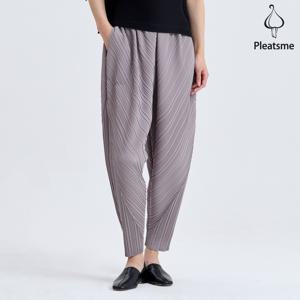 [최초가 118000원] 사선 꺾임 배기 10부 팬츠_EPPTS325005