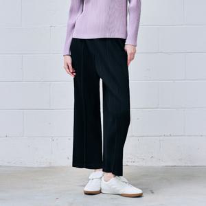 yoyoyoy [여성][최초가 122,000원] 아웃포켓 플리츠 팬츠 블랙_AJ02WNPSL04