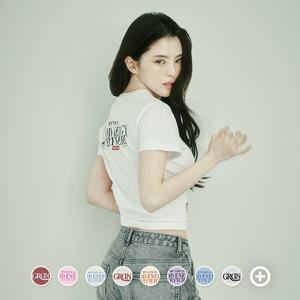 395504 여 미니핏 프린트 반팔티
