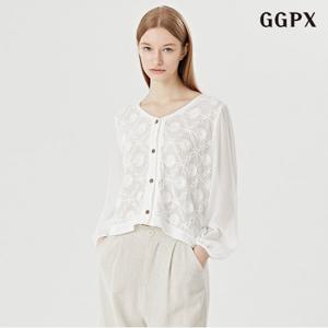 정상가:59,000원 | 라운드넥 플라워 자수 뜨개 긴팔 블라우스 (GOABA026D)