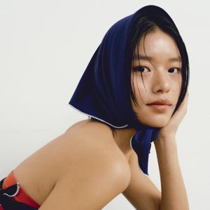 티나 에센셜 썬 스카프