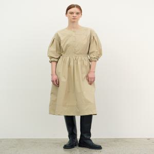 [앳코너] [[24SS]] AEDR4A403I2 라운드넥 셔츠 드레스 베이지