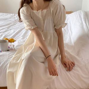 [브리치]  / 퀸시 펀칭 레이스 여름 원피스 잠옷 홈웨어