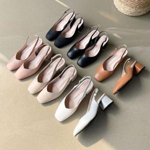 [바닐라슈] 카스튼 각코 V컷 베이직 미들굽 슬링백 펌프스(5cm)