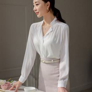 오드 BLN081 내추럴 반오픈 카라 셔링 블라우스