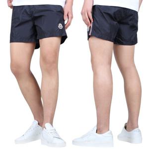 [몽클레어] 로고 삼선 스윔 숏팬츠 (2C00004 53326 743)