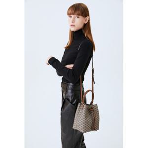 [헤지스ACC]카키  패턴 PVC 버킷백 M HIBA2F733