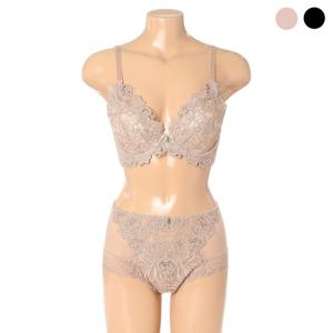 [비비안(언더웨어)]블랙라벨 화려한 패치자수 몰드브라 & 부인용팬티 2종세트 (BR952A BP952AB