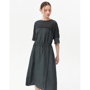 닥스 여성 24SS 50%할인그레이 소재배색 5부소매 허리스트링 원피스 DLDR4B503G3