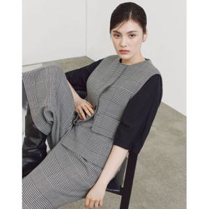 닥스 여성 24FW 역시즌특가블랙 하운드투스 체크 울혼방 라운드넥 베스트 DLJA4C703BK