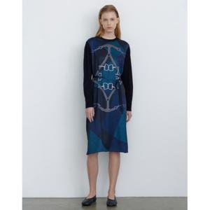 닥스 여성 24FW 역시즌특가네이비 그래픽 포인트 울혼방 니트 원피스 DLSW4D807N3