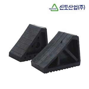 차량 버팀목 주차 고임목 경사 밀림 방지 소사이즈