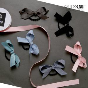[KNOTXKNOT] 클래식 볼룸리본헤어밴드_미디엄사이즈