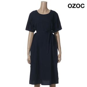 [오조크] 숄더 핀턱 리본 린넨 트임 원피스 (K75-51418)