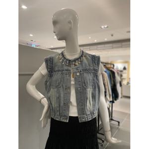 르니앤맥코이 조개 비즈장식 데님조끼 (MM06VT401HJZ)