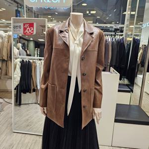 [온앤온] 테일러드 페이크 가죽자켓 NJL5SJ208