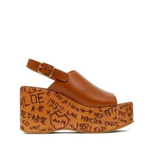 끌로에 샌들 CHC25U10GLU 27T Leather Brown
