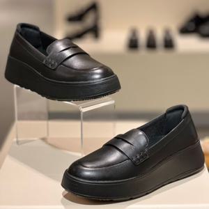 핏플랍24FW F-모드 패디드 레더 플랫폼 여성 로퍼 FFSO4F022BK 블랙
