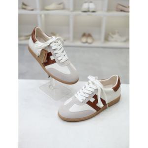 [코디엘루]소가죽 베이직 여성 스니커즈 단화 3cm CDMD500675