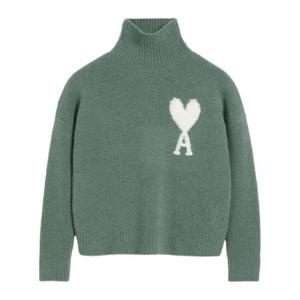 AMI Paris 아미 드 꾀흐 퍼넬 넥 스웨트셔츠 H24UKS425KN0032