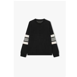 리버클래시 25S/S 블랙 소매배색 레터링 라운드 니트 LLS51587
